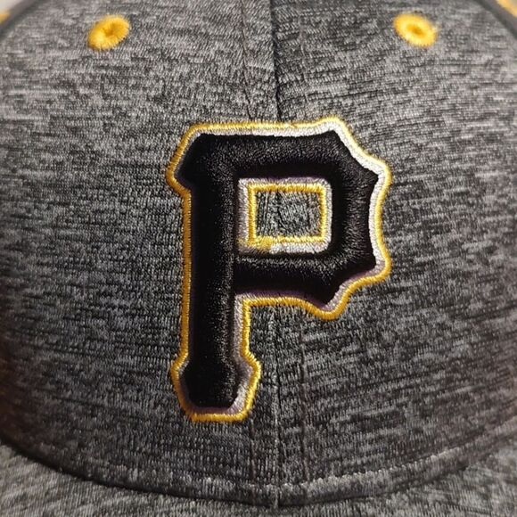 New Era 9Forty Pittsburgh Pirates Velcroback Hat - New - Picture 2 of 8